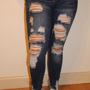 High rise ripped skinny jeans size 5/27